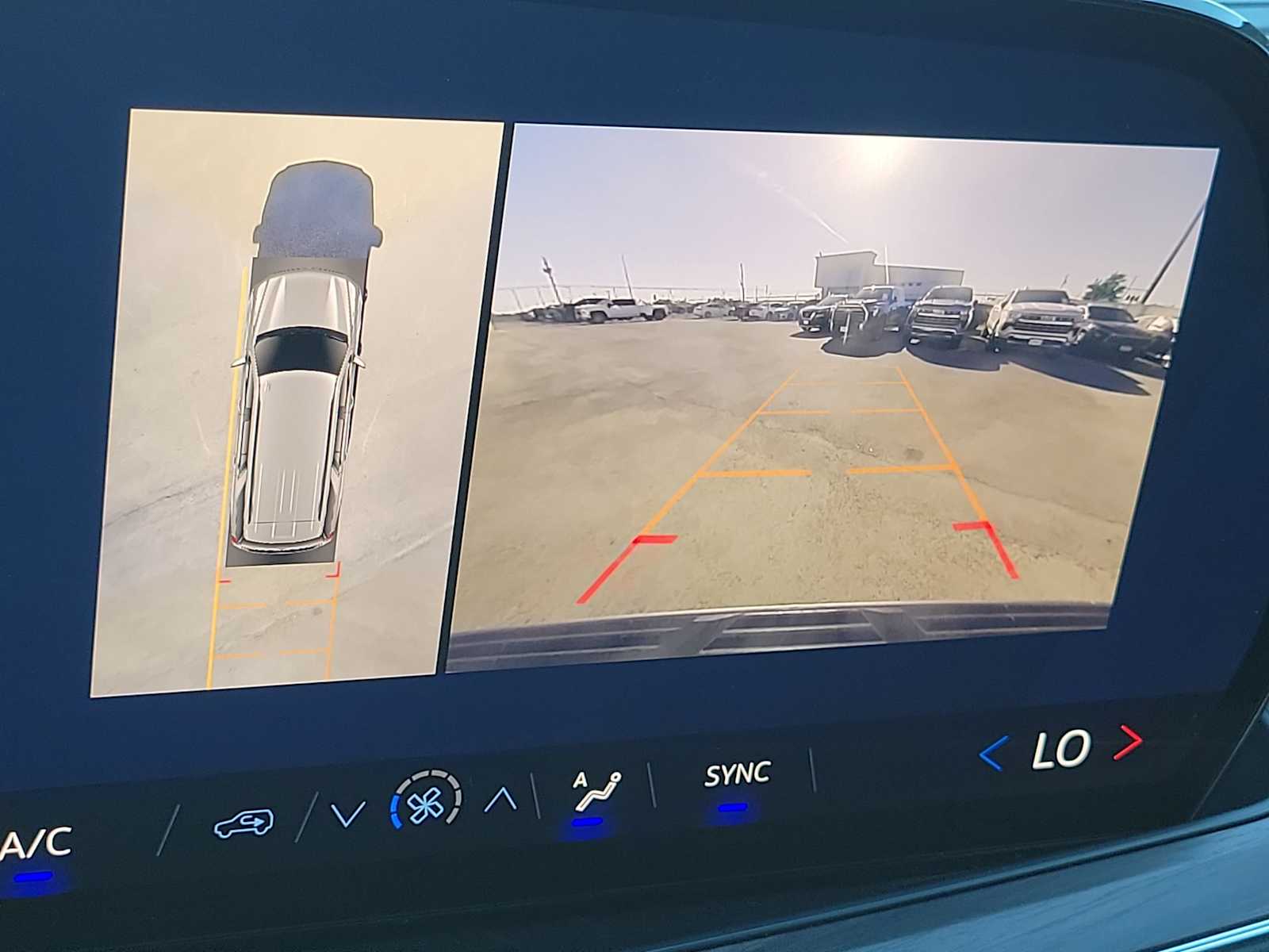 Thumbnail: 2025 Chevrolet Tahoe - 24