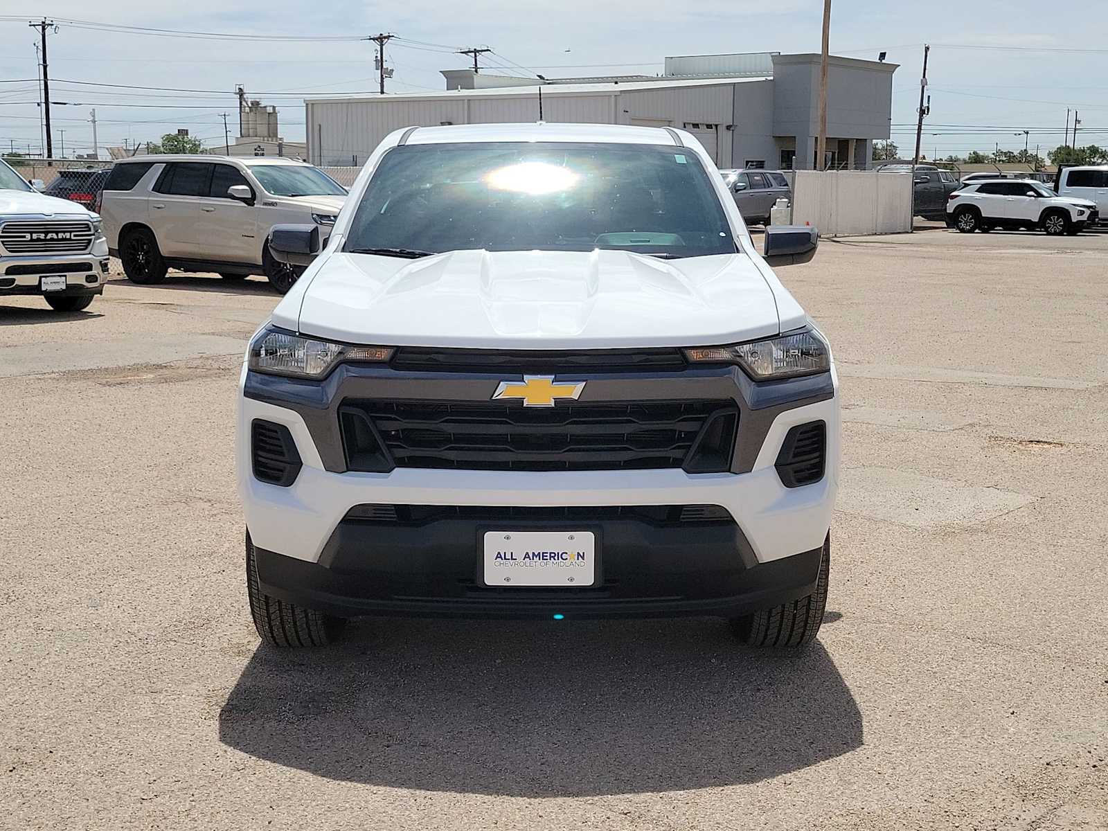 Thumbnail: 2026 Chevrolet Colorado - 3