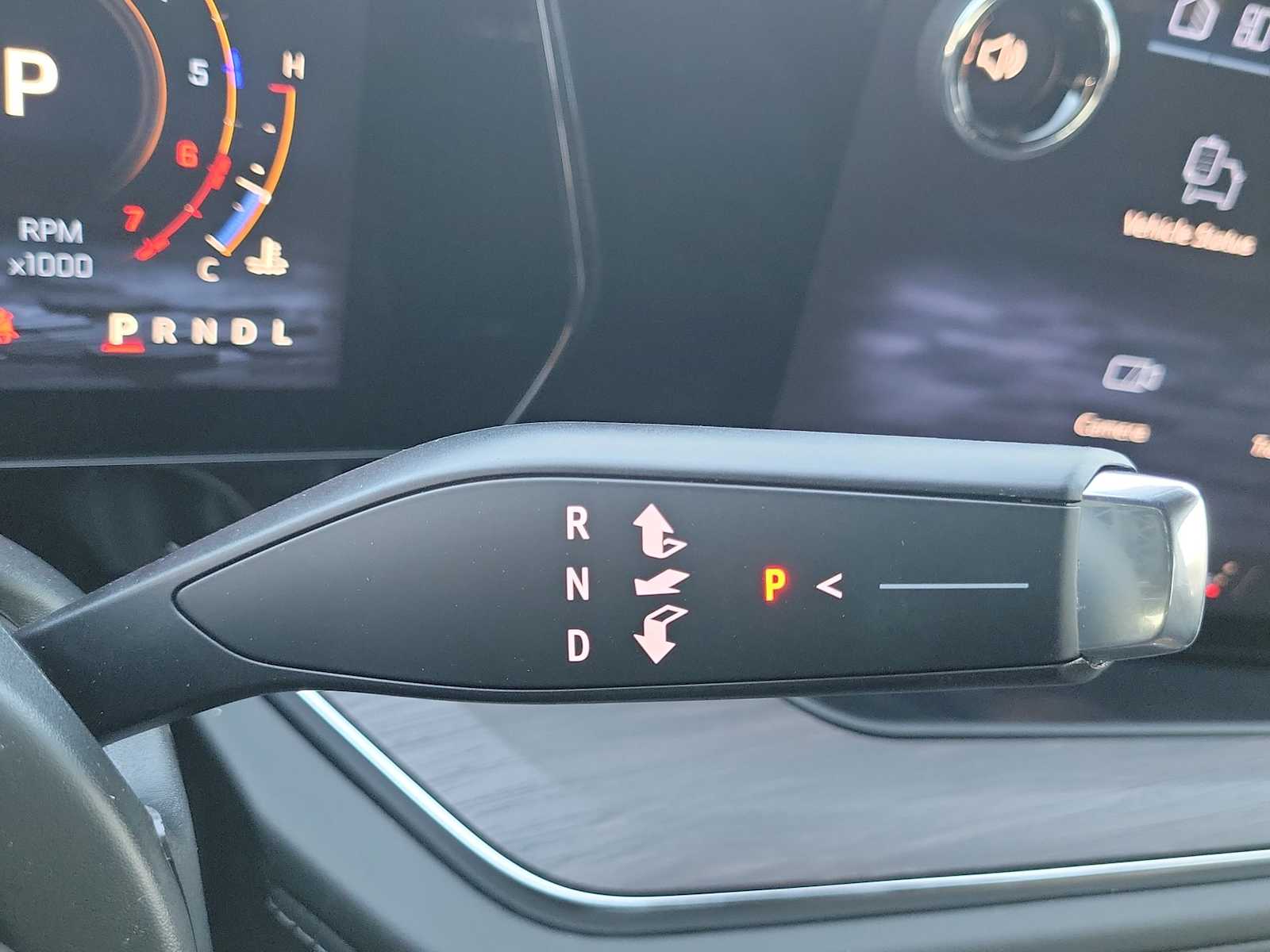 Thumbnail: 2026 Chevrolet Suburban - 25