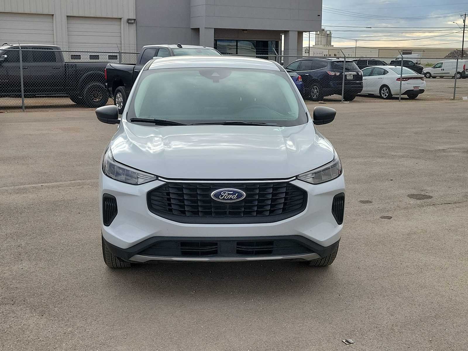 Thumbnail: 2025 Ford Escape - 3