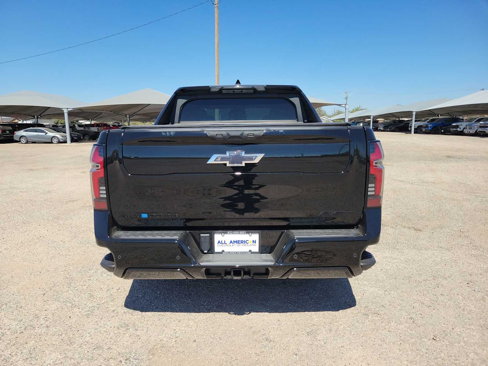 Thumbnail: 2024 Chevrolet Silverado EV - 13