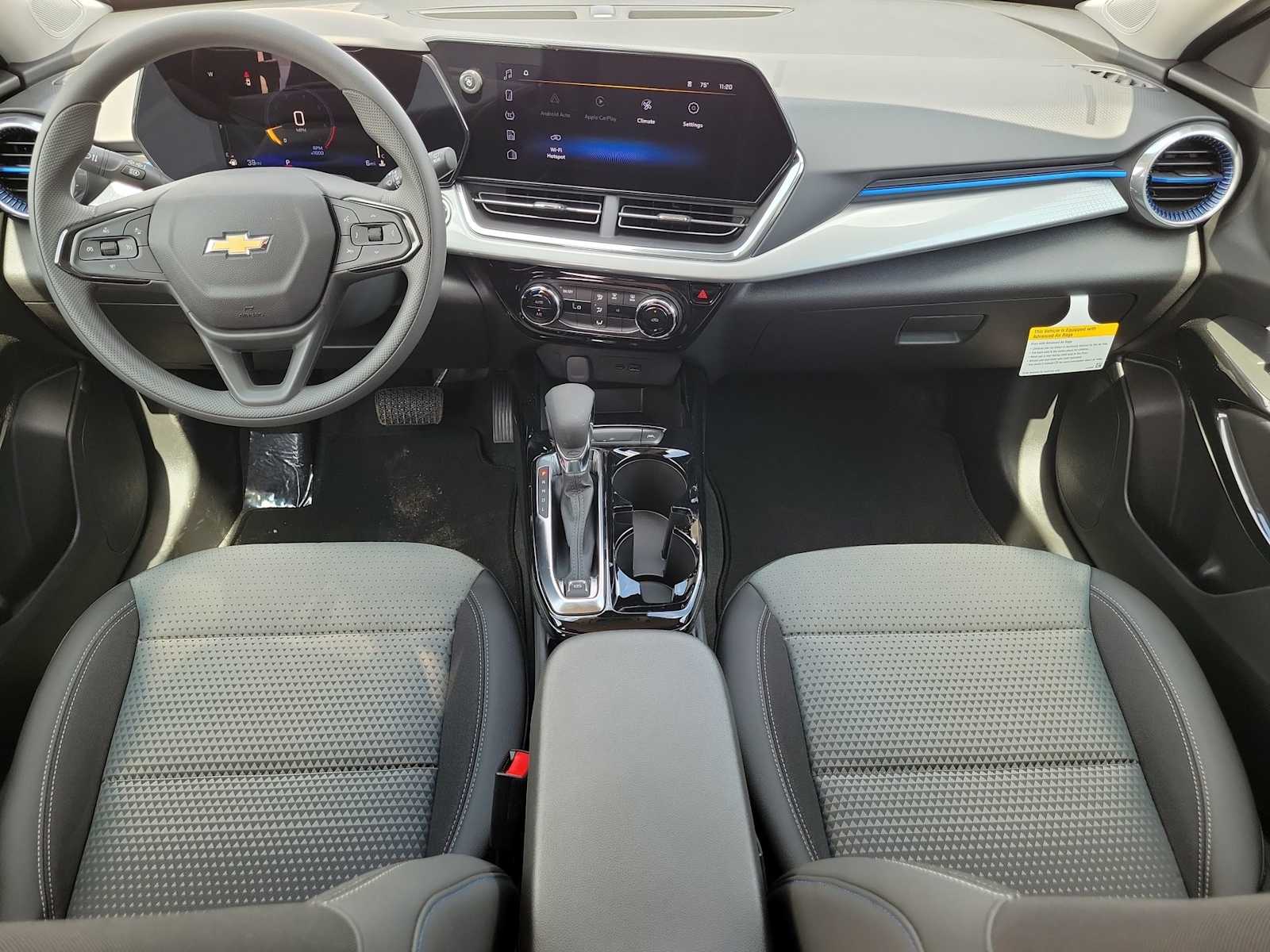 Thumbnail: 2026 Chevrolet Trax - 14