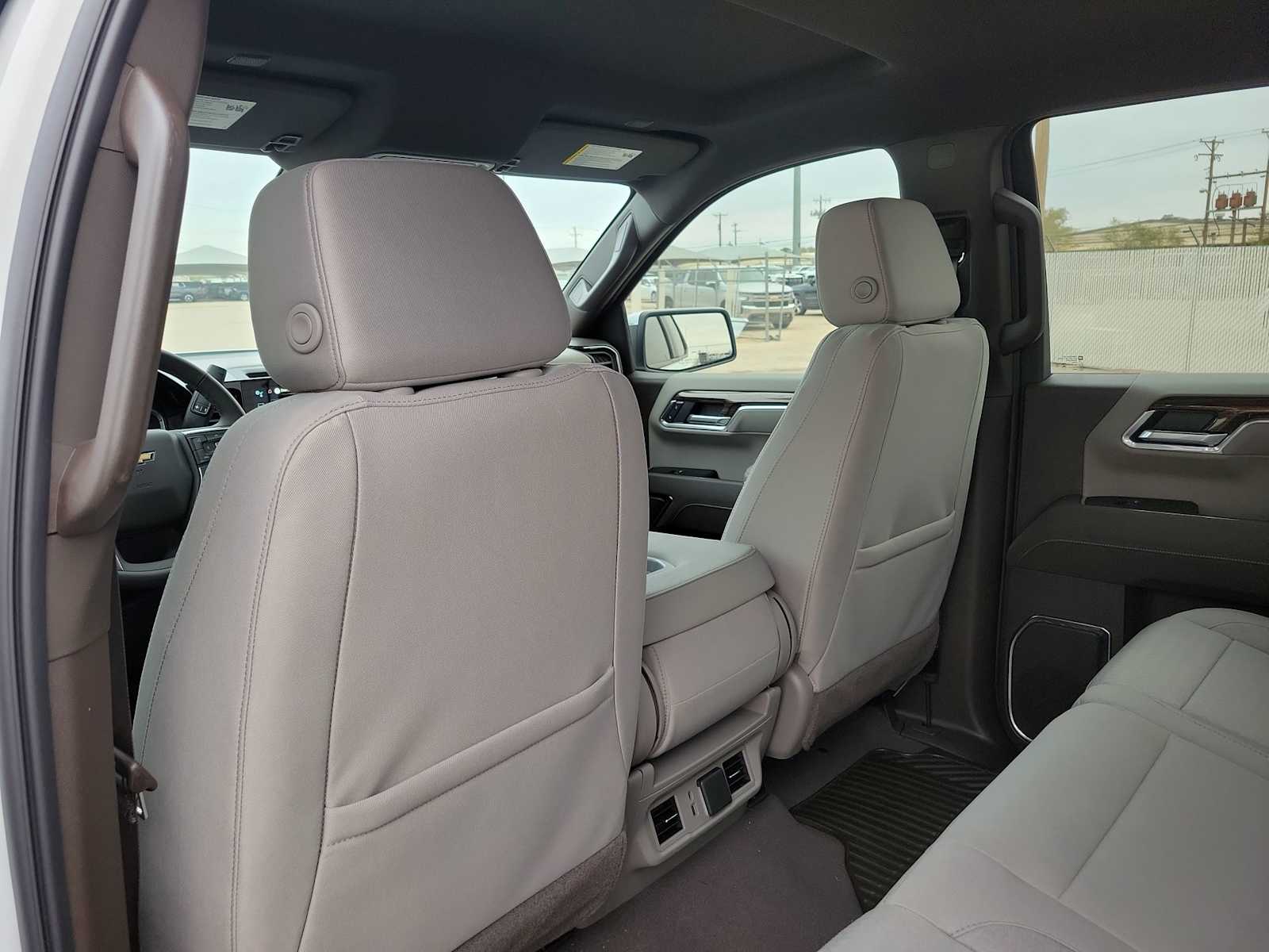 Thumbnail: 2026 Chevrolet Silverado 1500 - 20