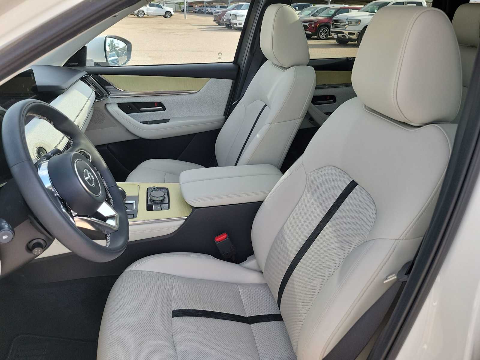 Thumbnail: 2025 Mazda CX-90 - 15