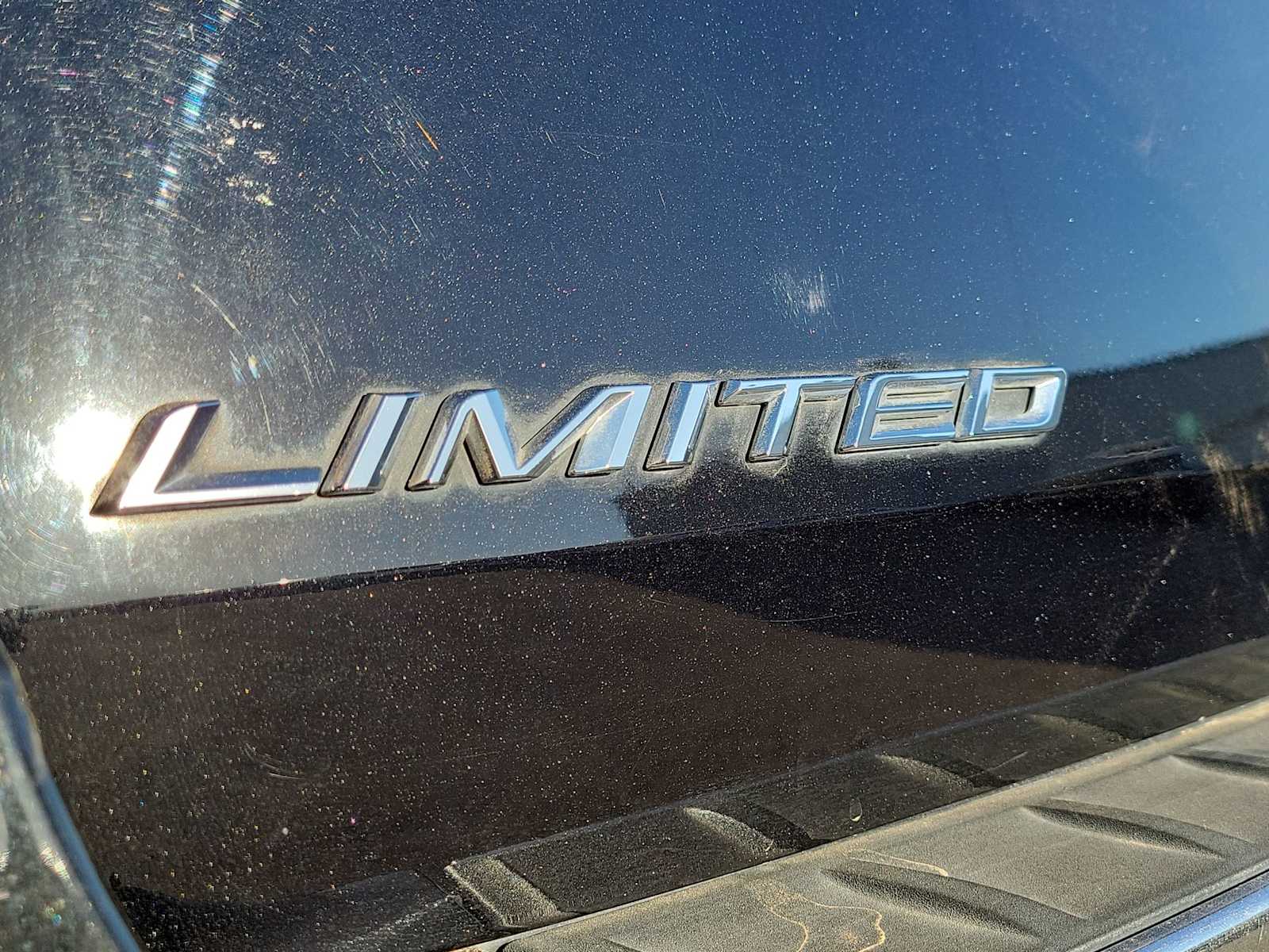 Thumbnail: 2022 Ford Explorer - 15