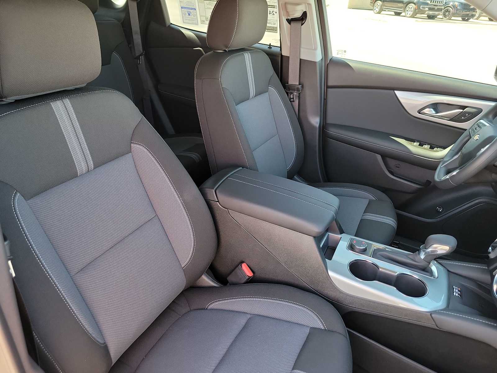 Thumbnail: 2025 Chevrolet Blazer - 22