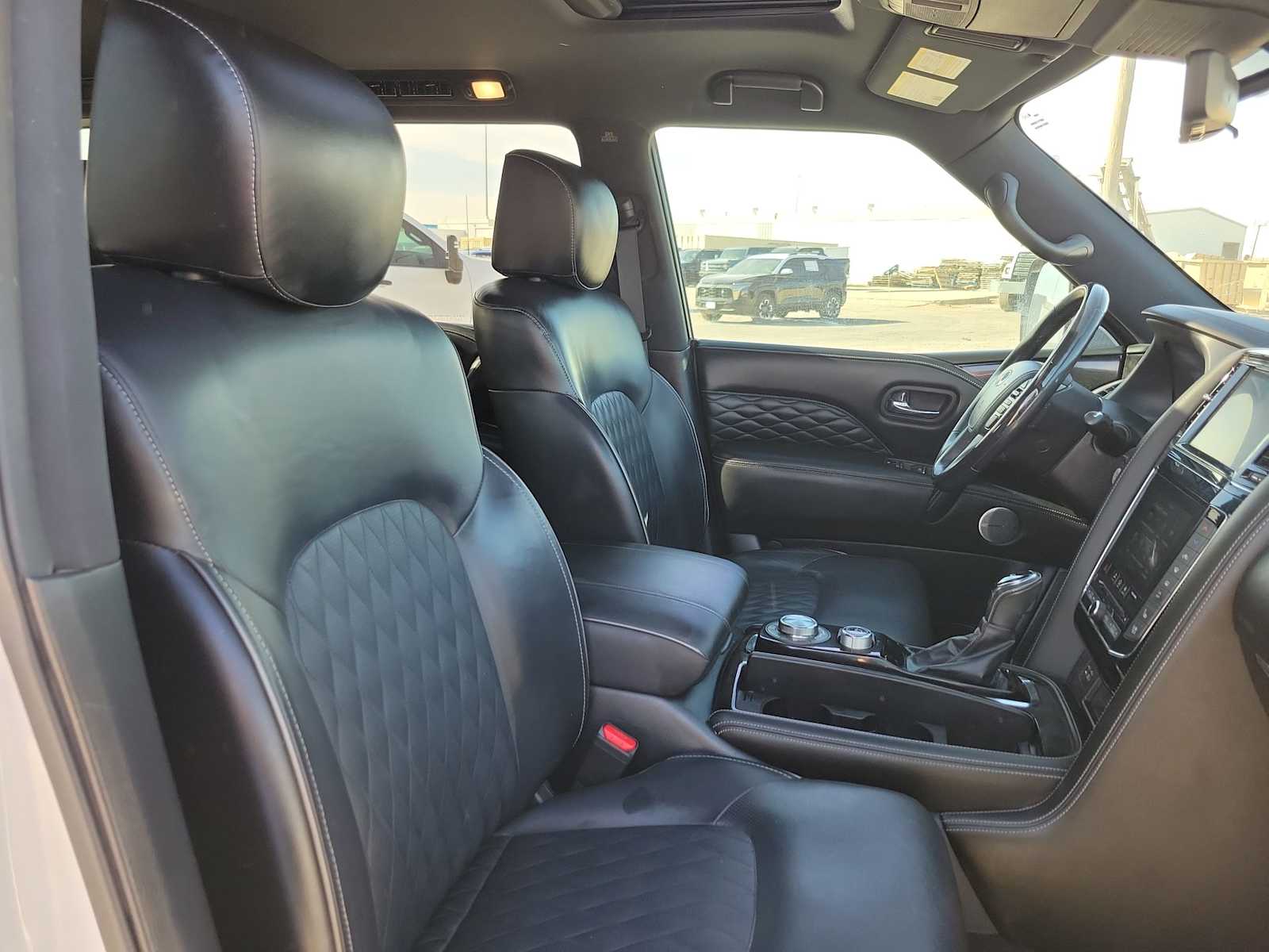 Thumbnail: 2021 INFINITI QX80 - 22