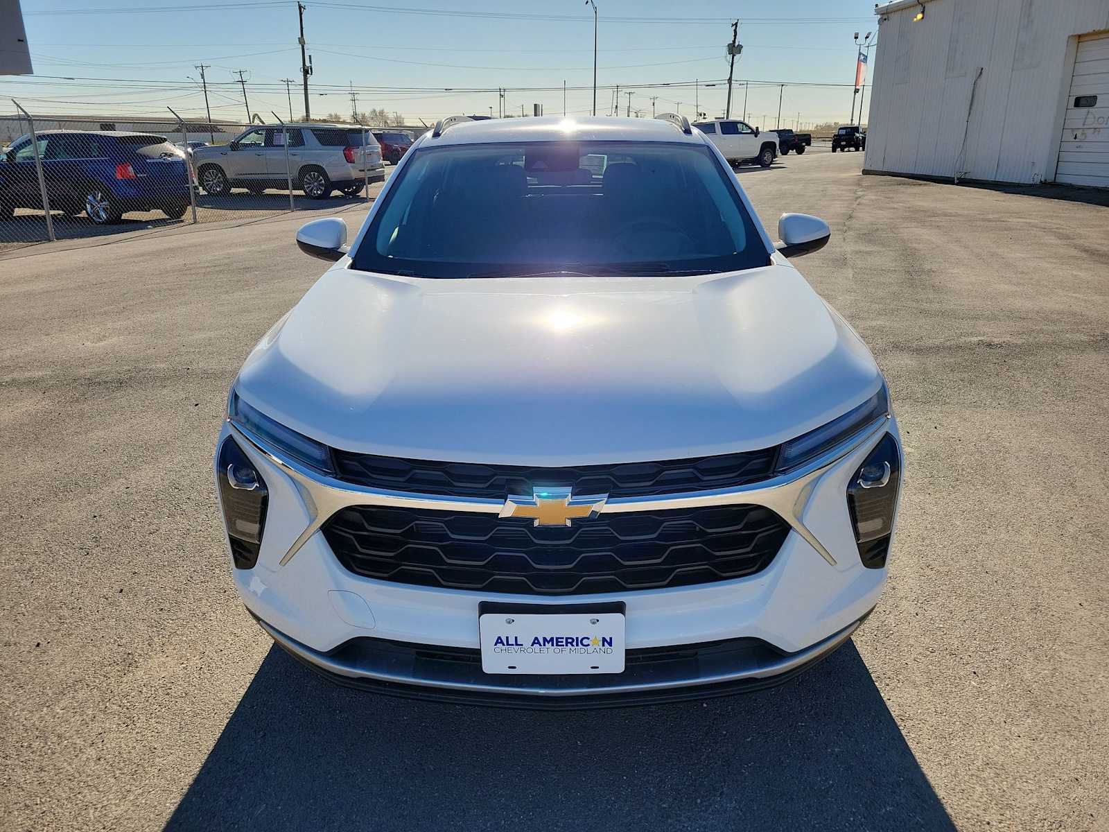 Thumbnail: 2026 Chevrolet Trax - 14