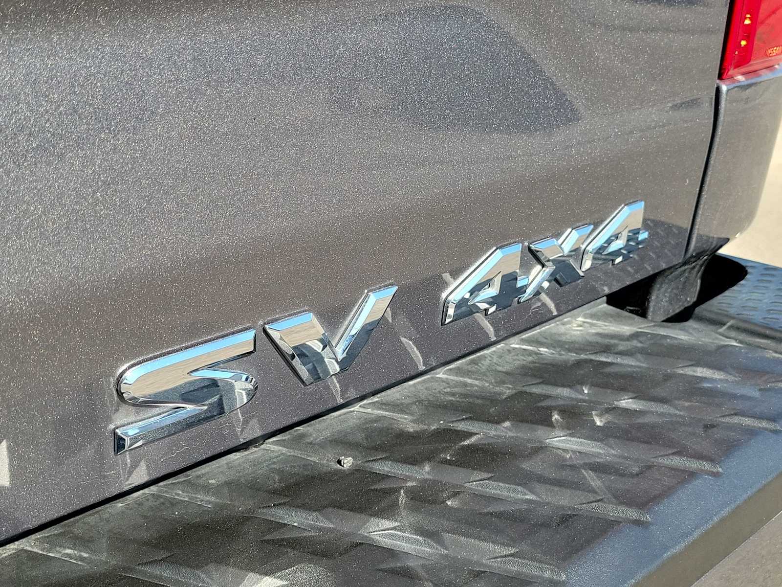 Thumbnail: 2024 Nissan Titan - 15