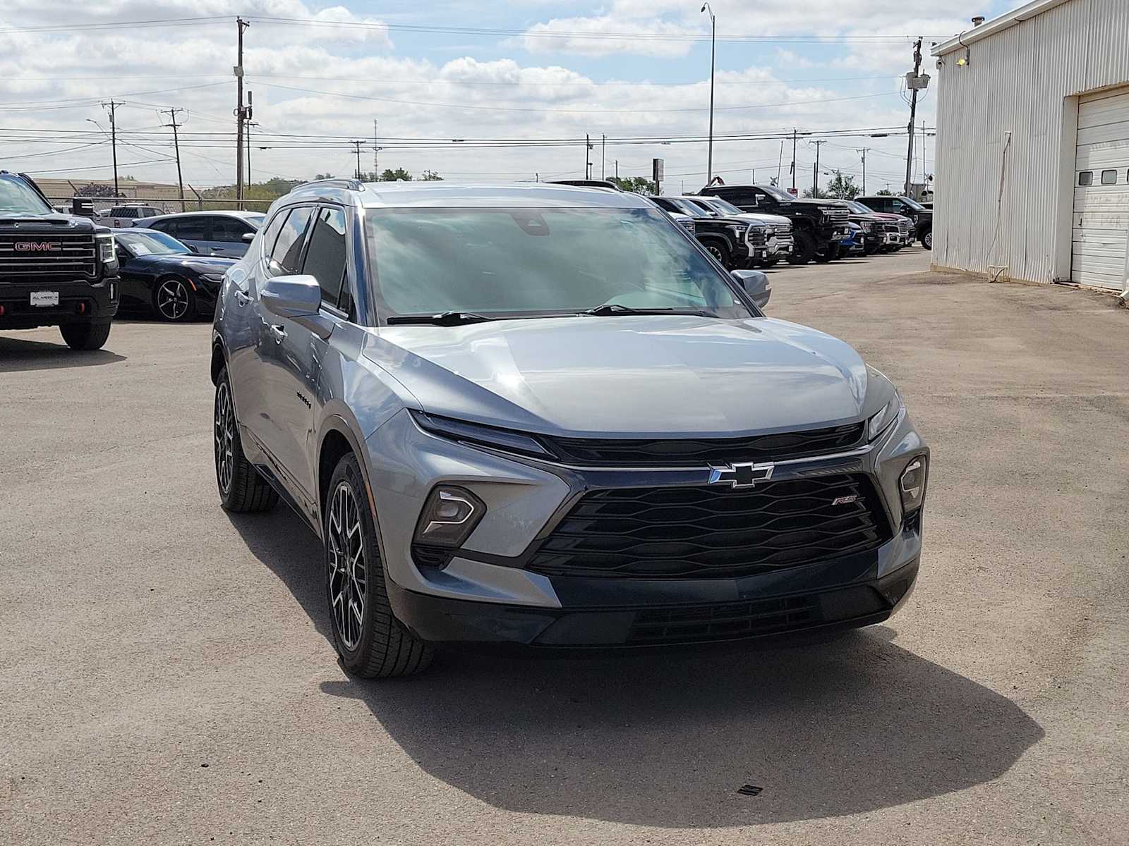 Thumbnail: 2023 Chevrolet Blazer - 2