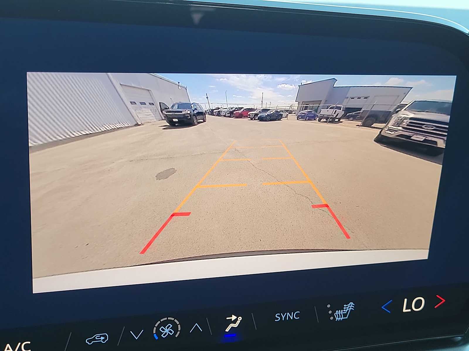 Thumbnail: 2026 Chevrolet Traverse - 24