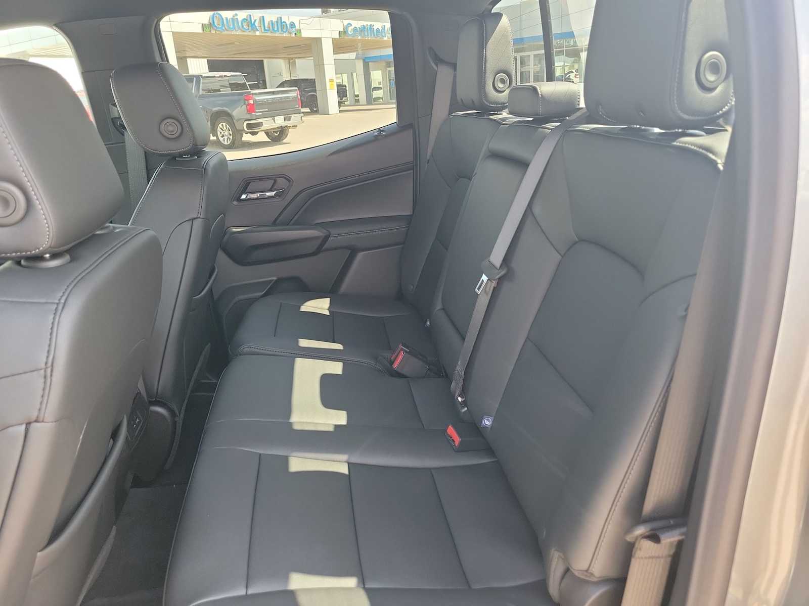 Thumbnail: 2026 Chevrolet Colorado - 20