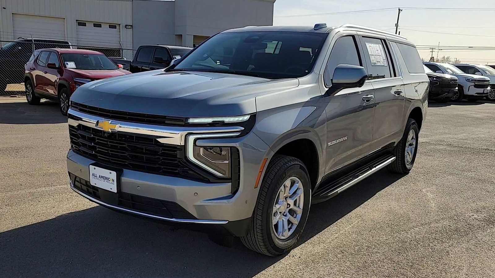 Thumbnail: 2026 Chevrolet Suburban - 4