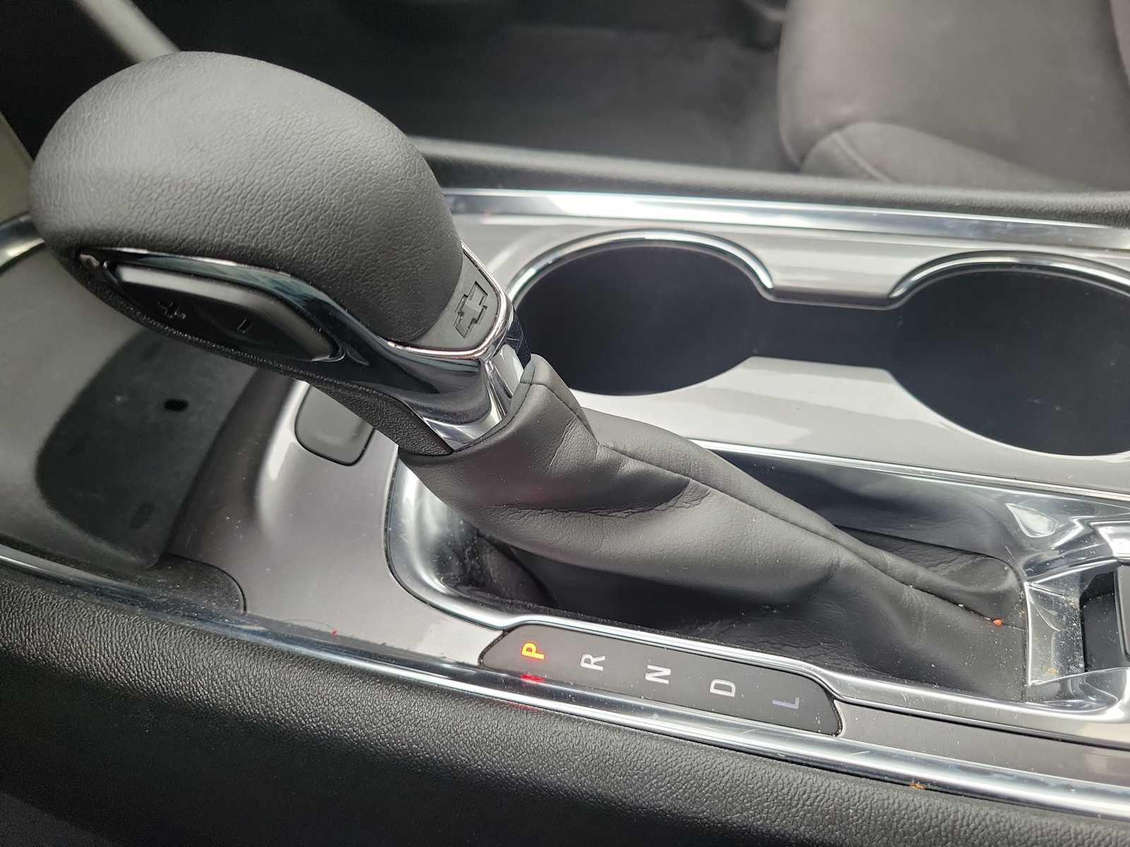 Thumbnail: 2023 Chevrolet Malibu - 25