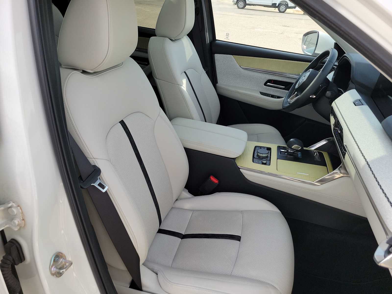 Thumbnail: 2025 Mazda CX-90 - 18