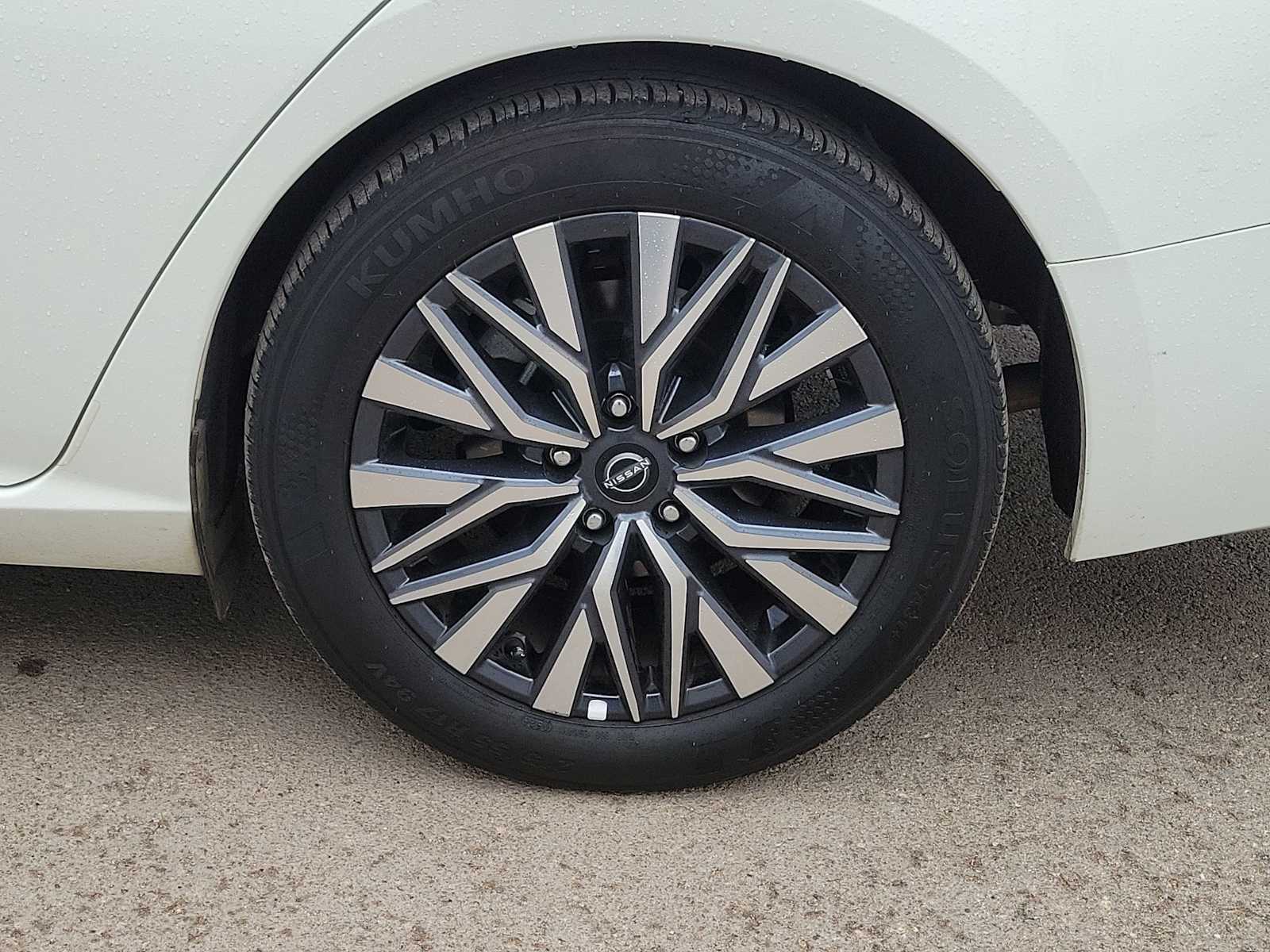 Thumbnail: 2025 Nissan Altima - 12