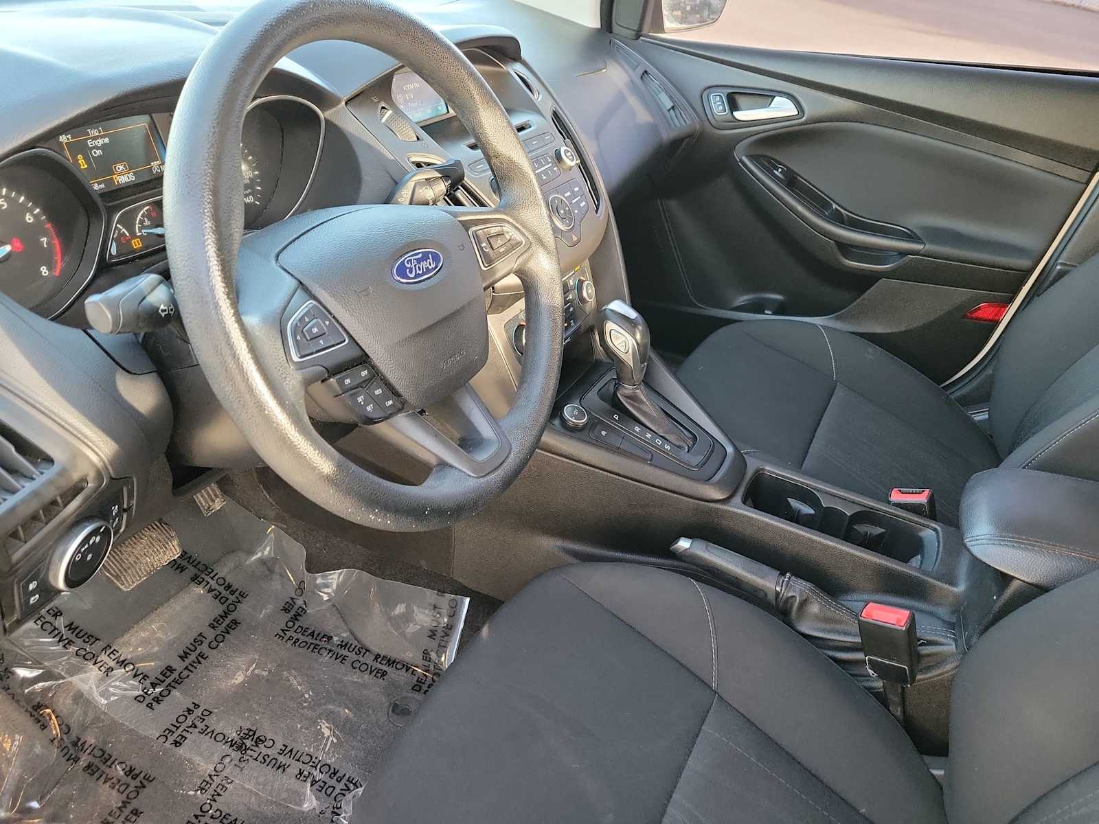 Thumbnail: 2016 Ford Focus - 10