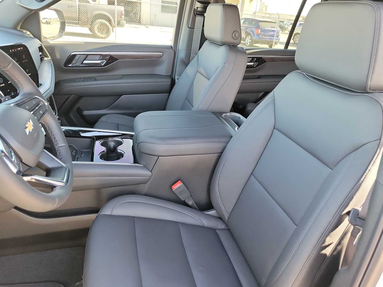 Thumbnail: 2026 Chevrolet Tahoe - 19