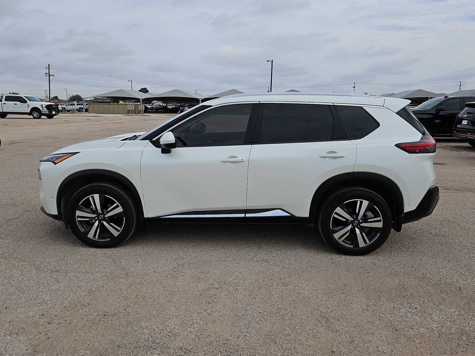Thumbnail: 2023 Nissan Rogue - 5