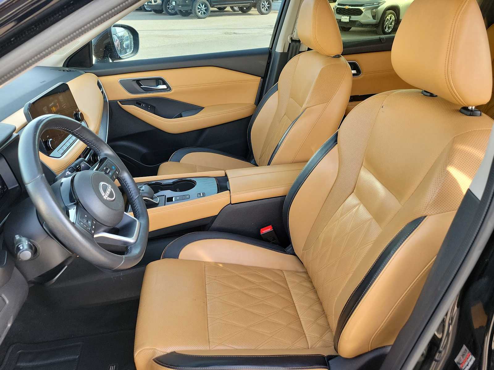 Thumbnail: 2023 Nissan Rogue - 15