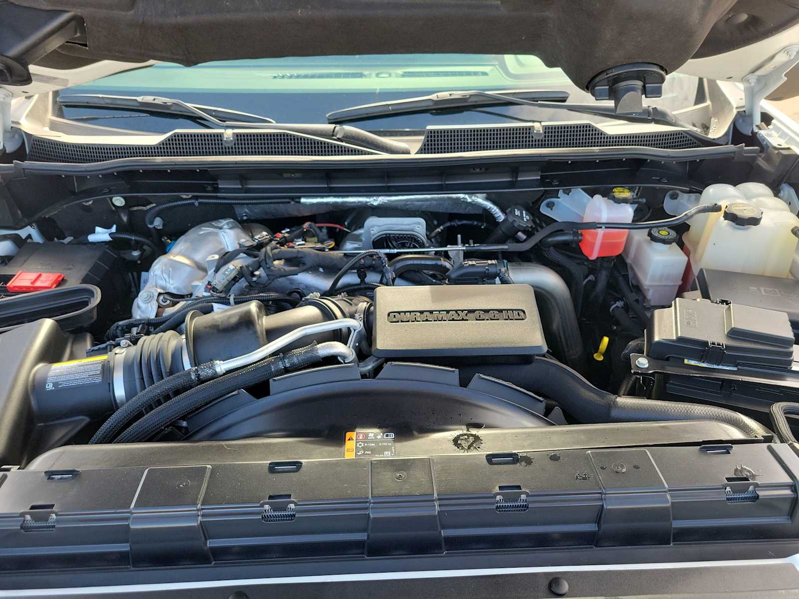 Thumbnail: 2025 Chevrolet Silverado 3500 - 17
