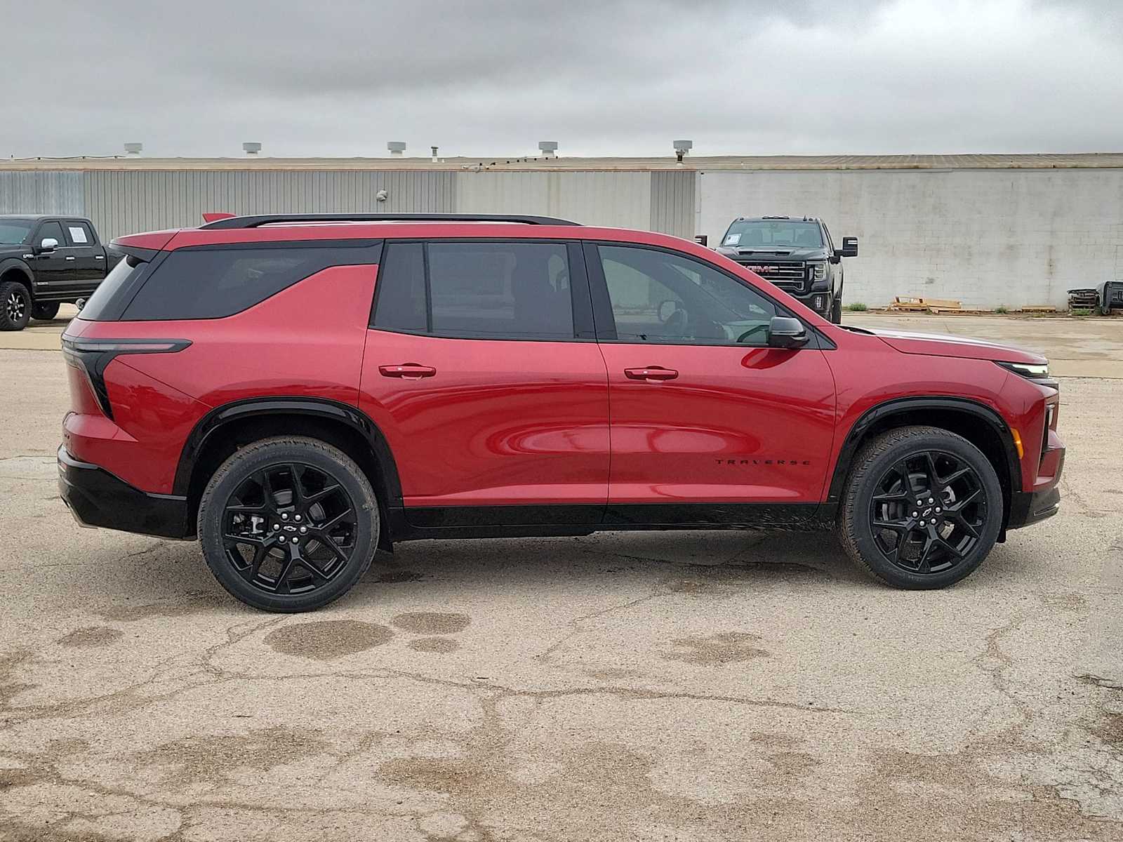 Thumbnail: 2026 Chevrolet Traverse - 9