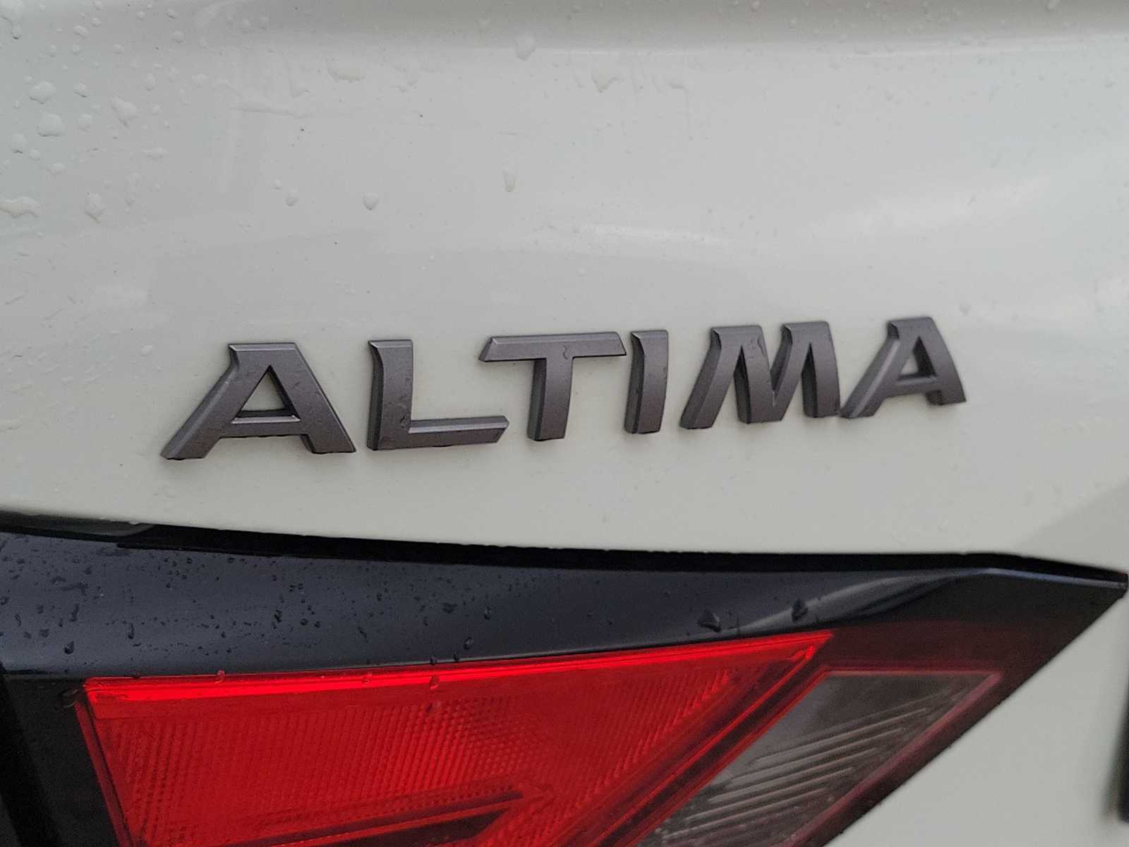 Thumbnail: 2025 Nissan Altima - 11