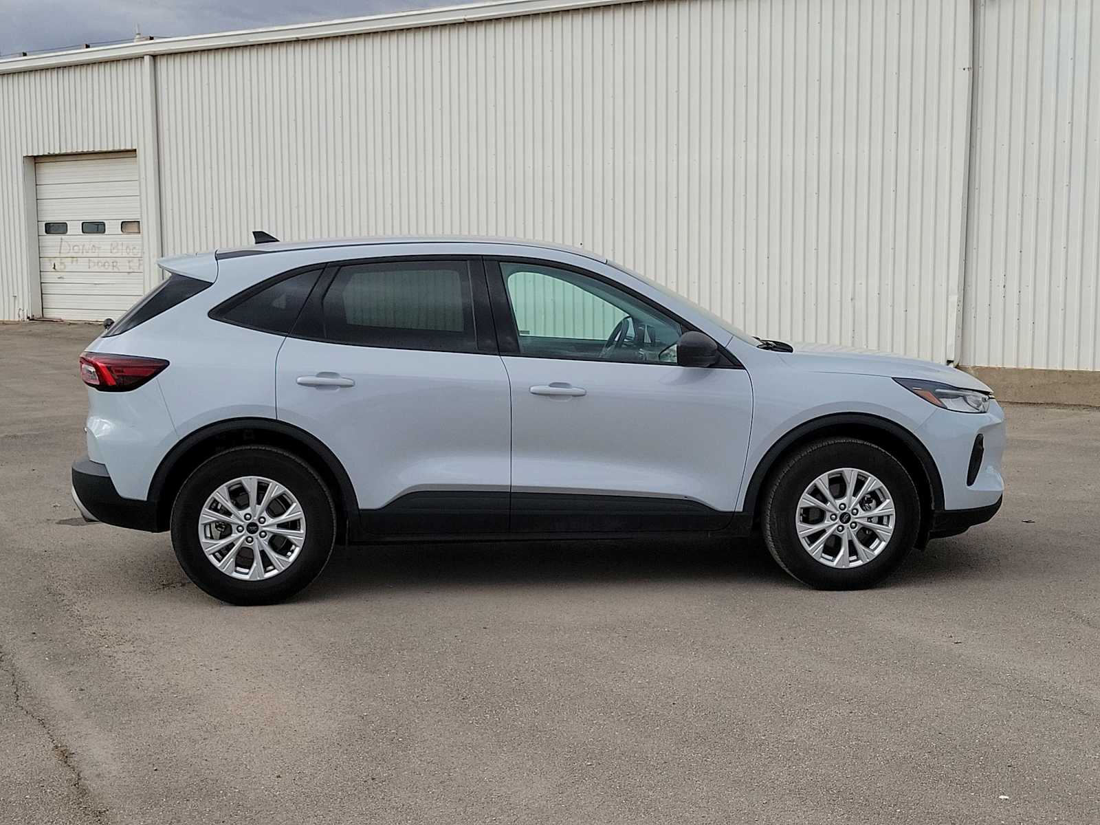 Thumbnail: 2025 Ford Escape - 9