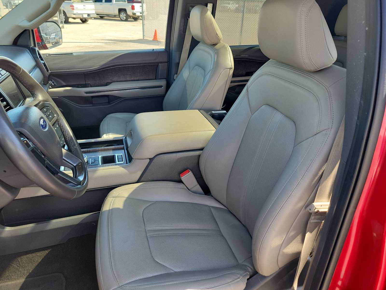 Thumbnail: 2021 Ford Expedition - 19