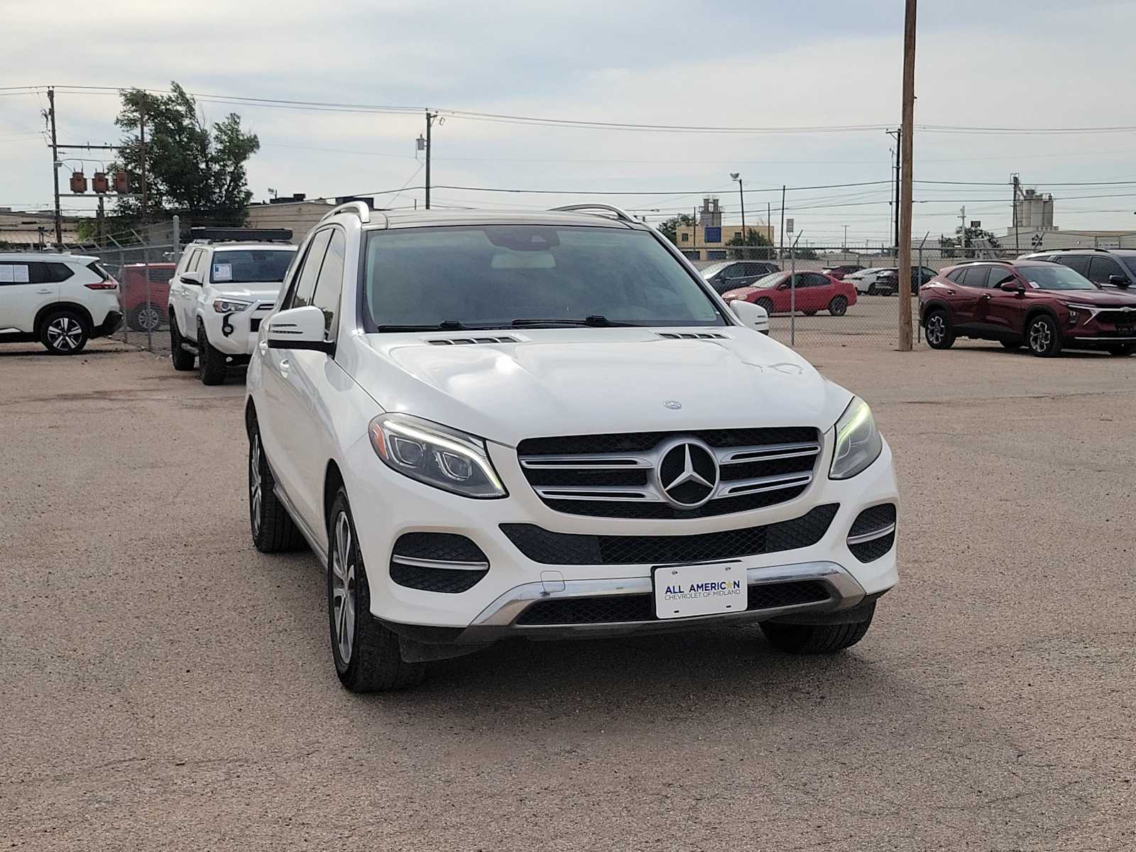 Thumbnail: 2016 Mercedes-Benz GLE - 2