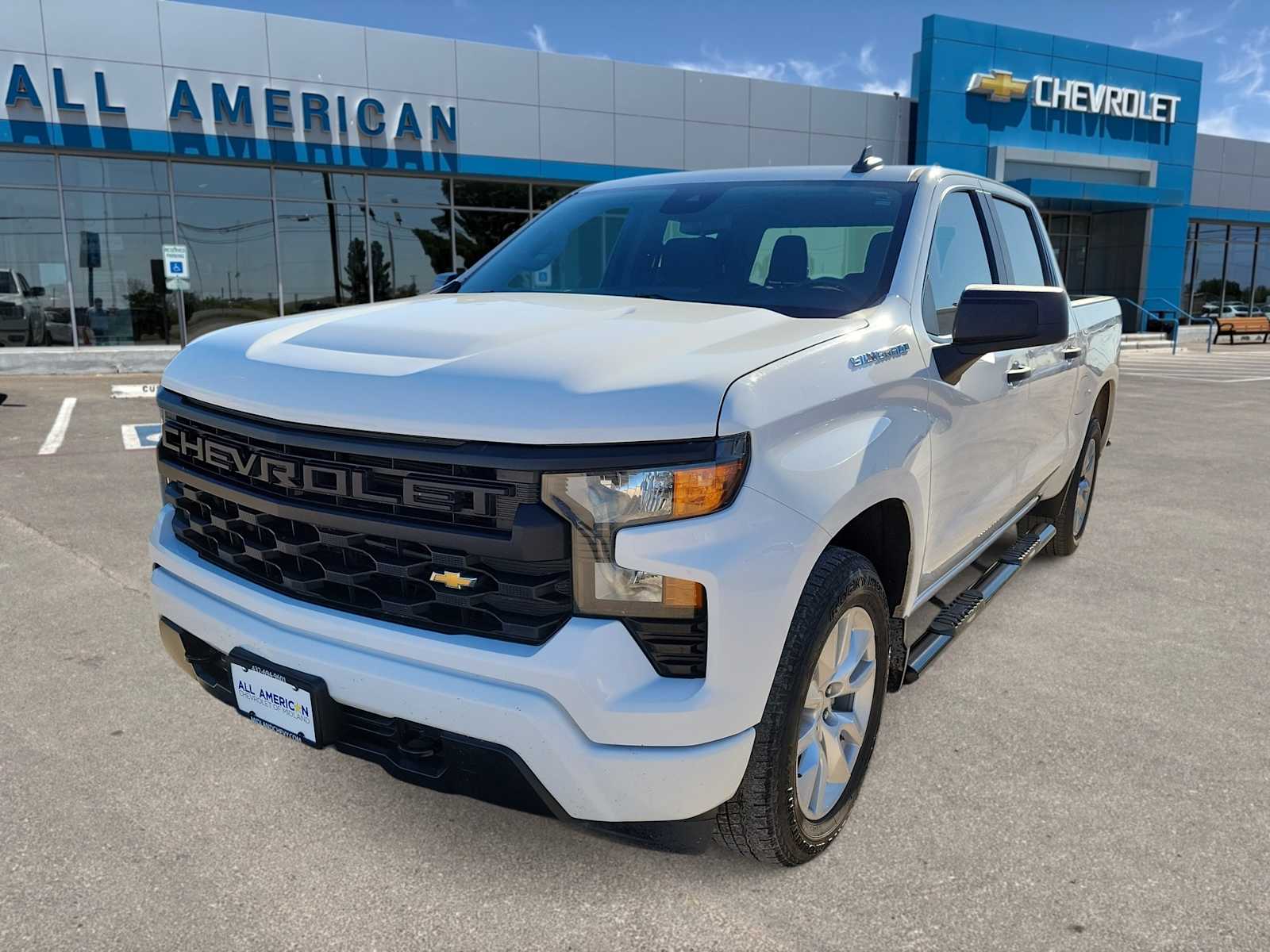 Thumbnail: 2022 Chevrolet Silverado 1500 - 1