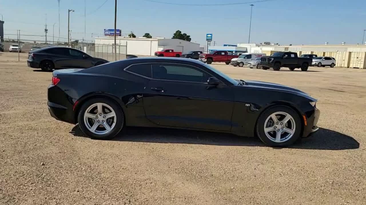 Thumbnail: 2023 Chevrolet Camaro - 5