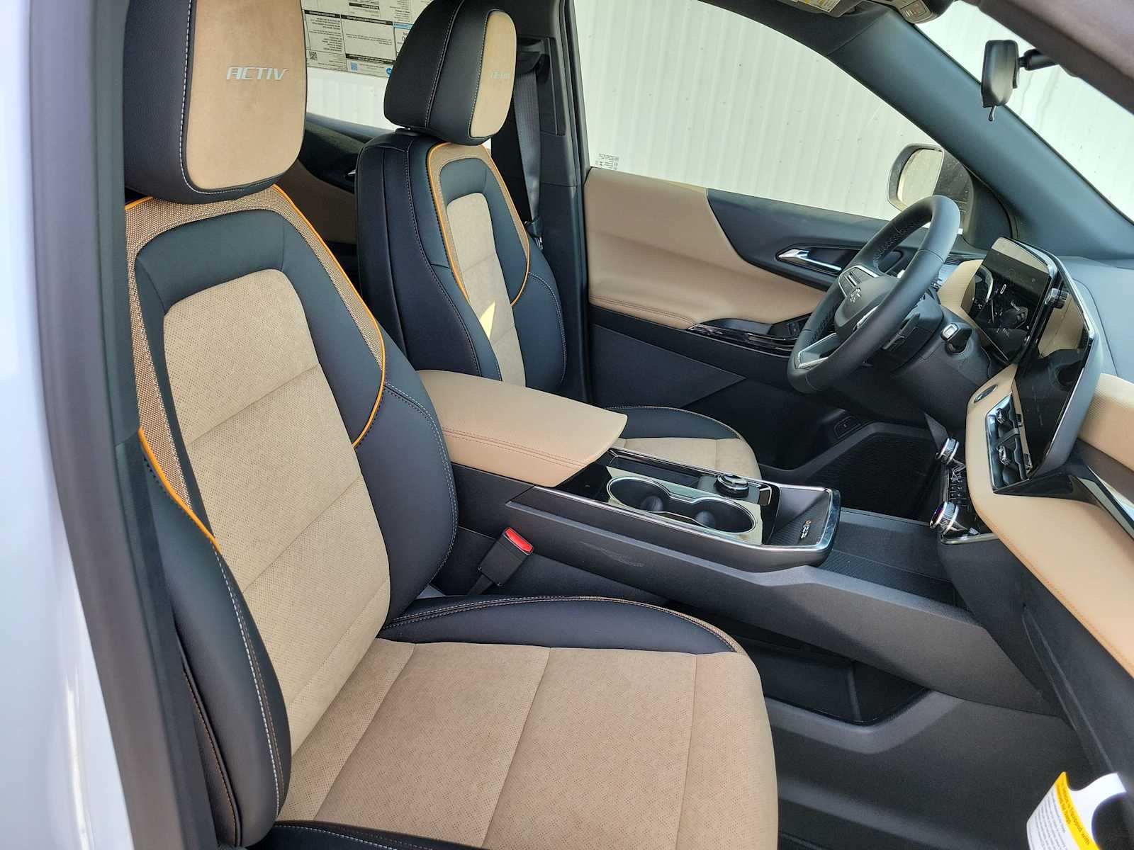 Thumbnail: 2026 Chevrolet Equinox - 22