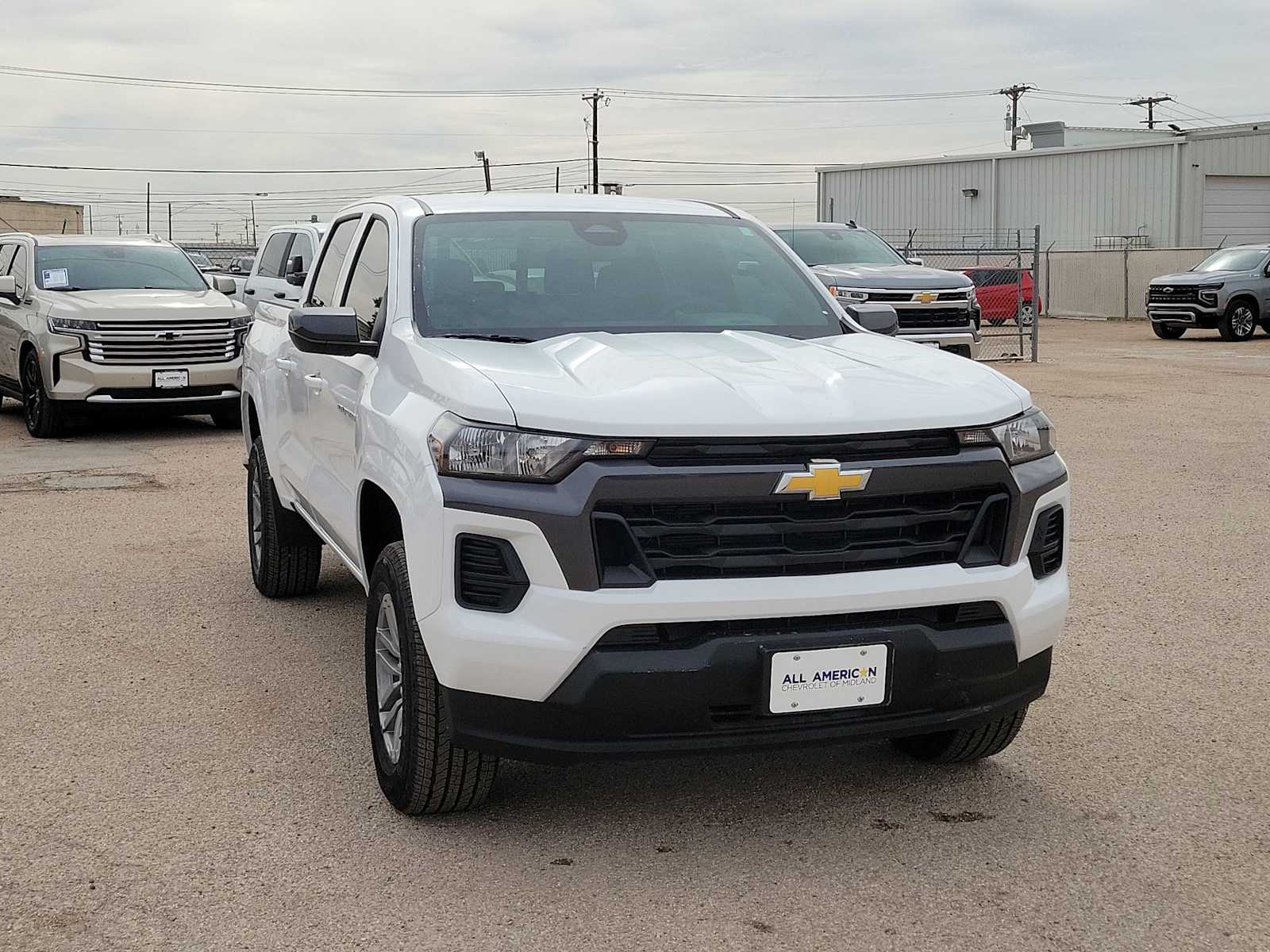 Thumbnail: 2026 Chevrolet Colorado - 2