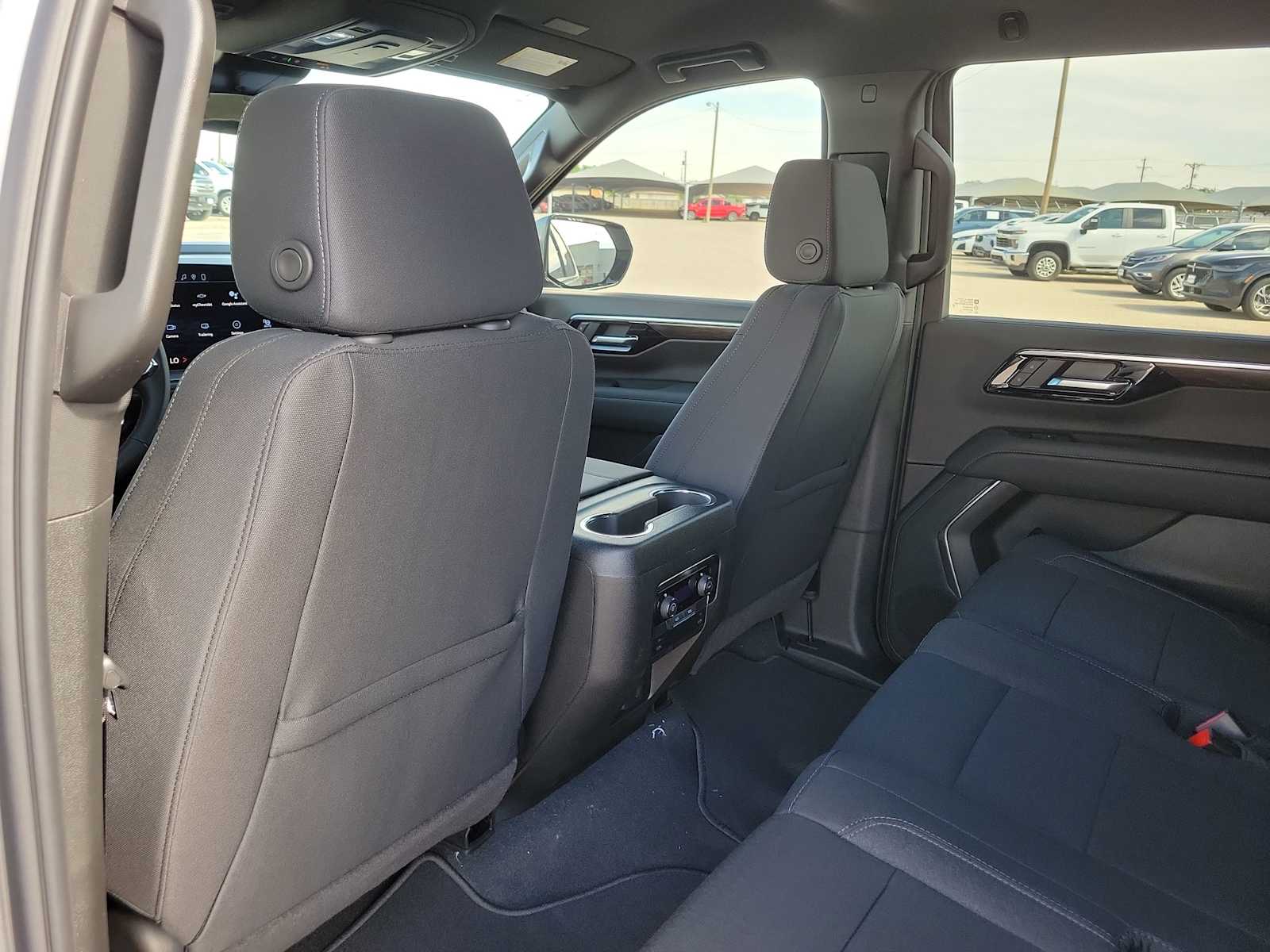 Thumbnail: 2026 Chevrolet Tahoe - 16