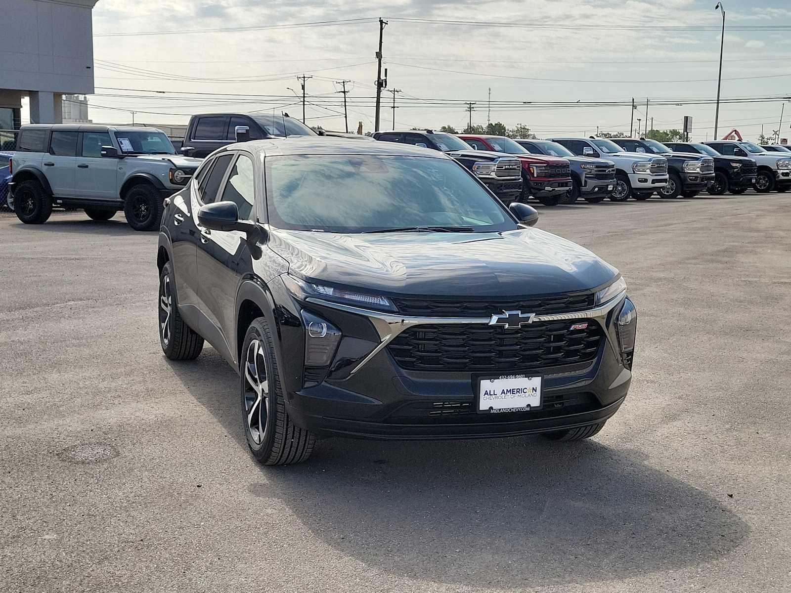 Thumbnail: 2026 Chevrolet Trax - 2