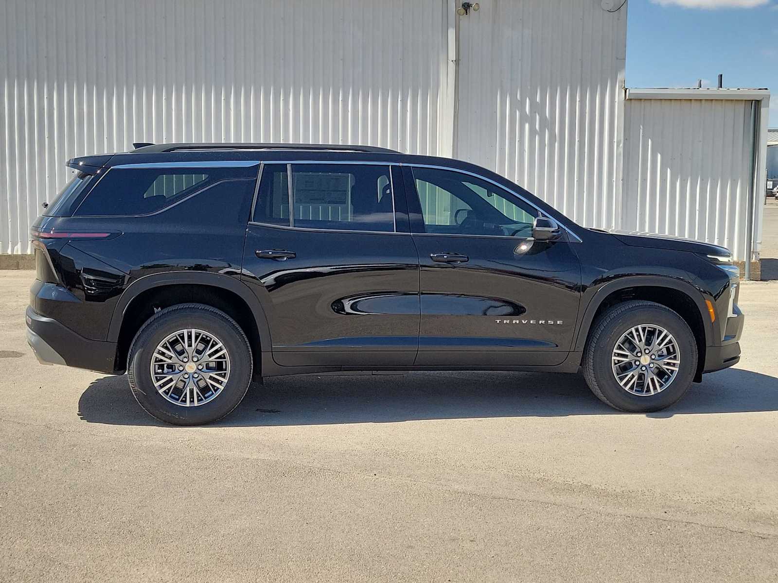 Thumbnail: 2026 Chevrolet Traverse - 9