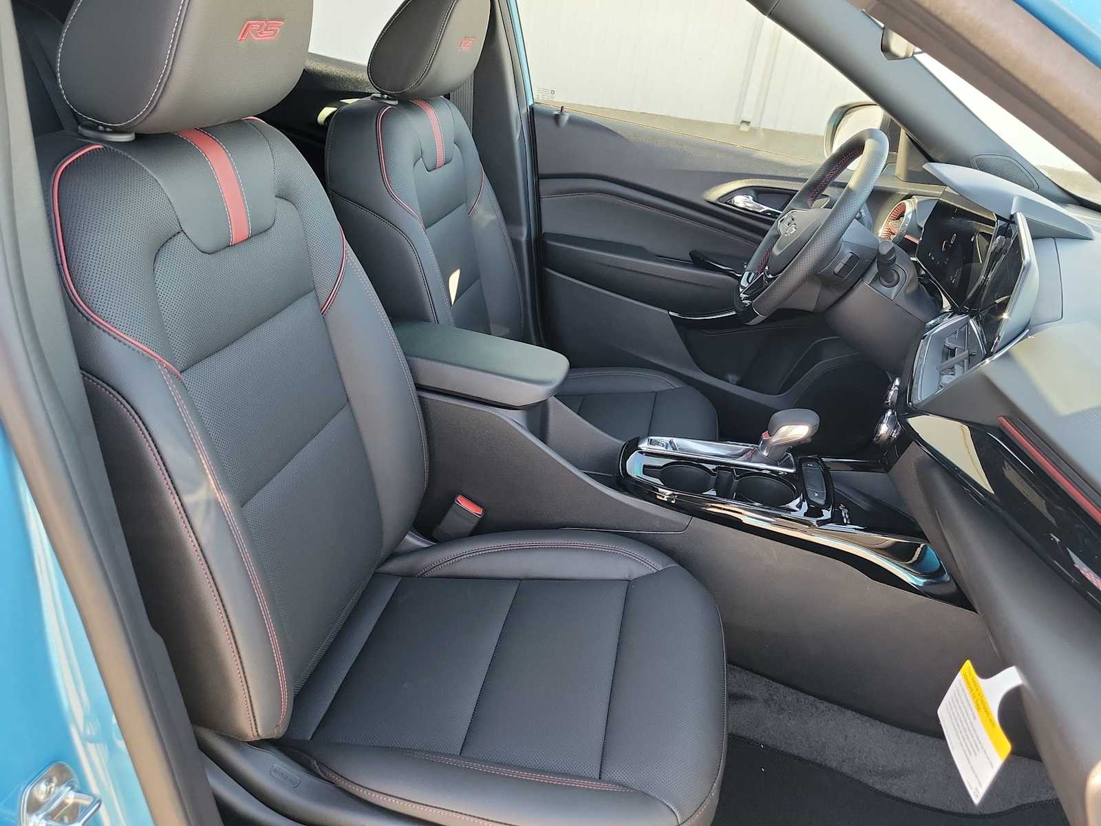 Thumbnail: 2026 Chevrolet Trax - 22