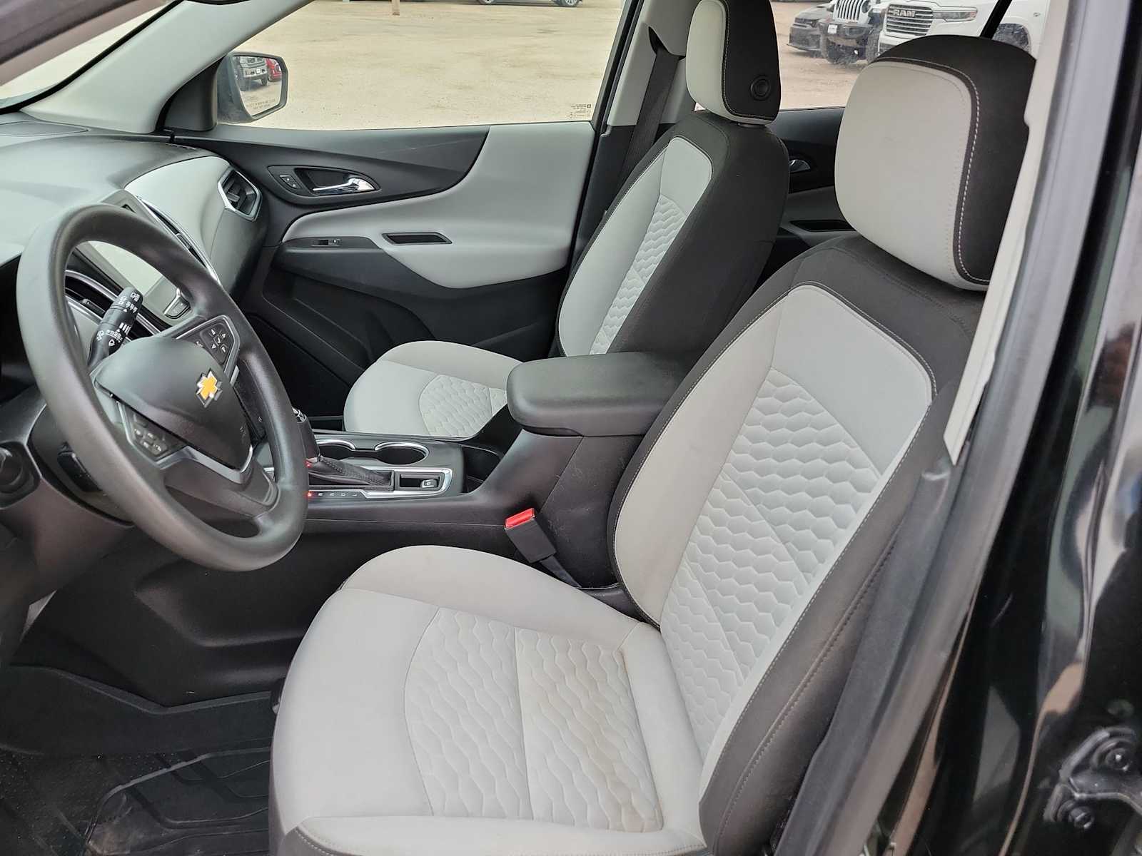 Thumbnail: 2018 Chevrolet Equinox - 15