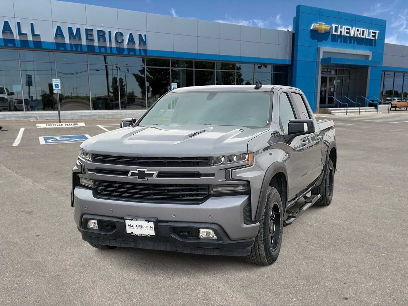 Thumbnail: 2020 Chevrolet Silverado 1500 - 1