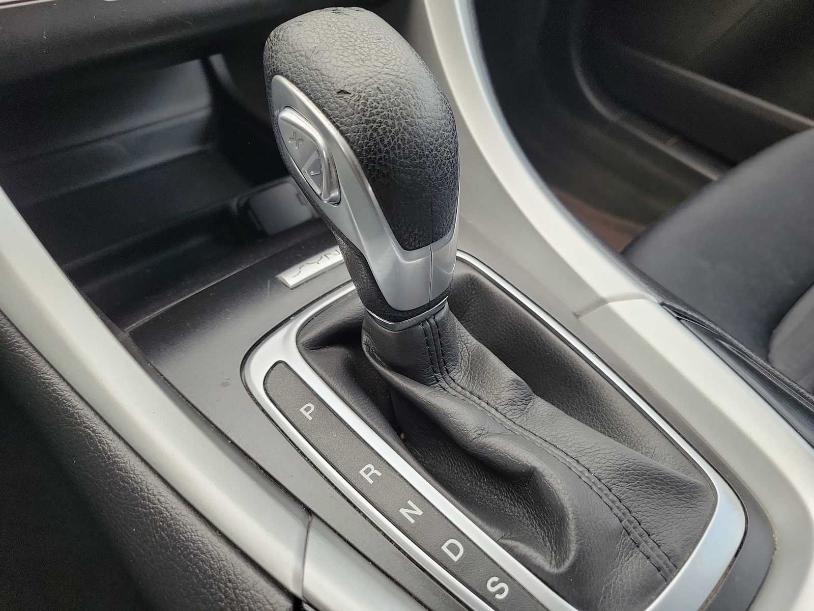 Thumbnail: 2016 Ford Fusion - 25