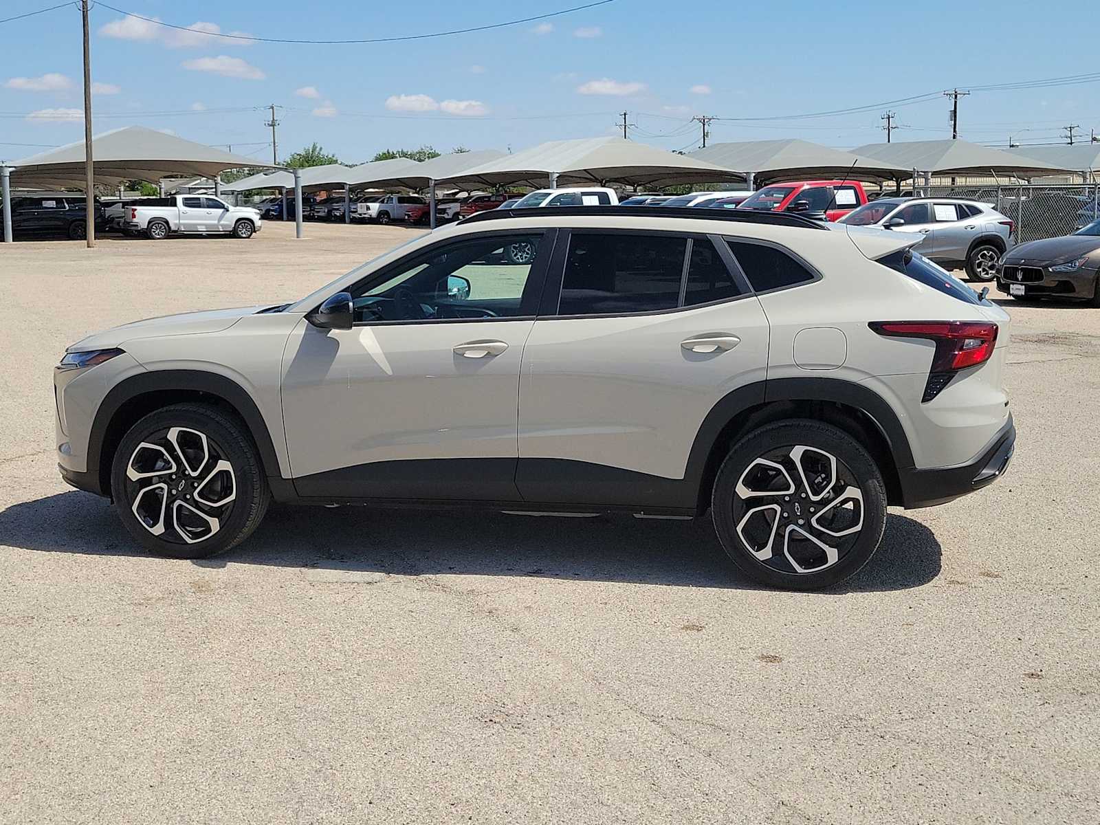 Thumbnail: 2026 Chevrolet Trax - 5