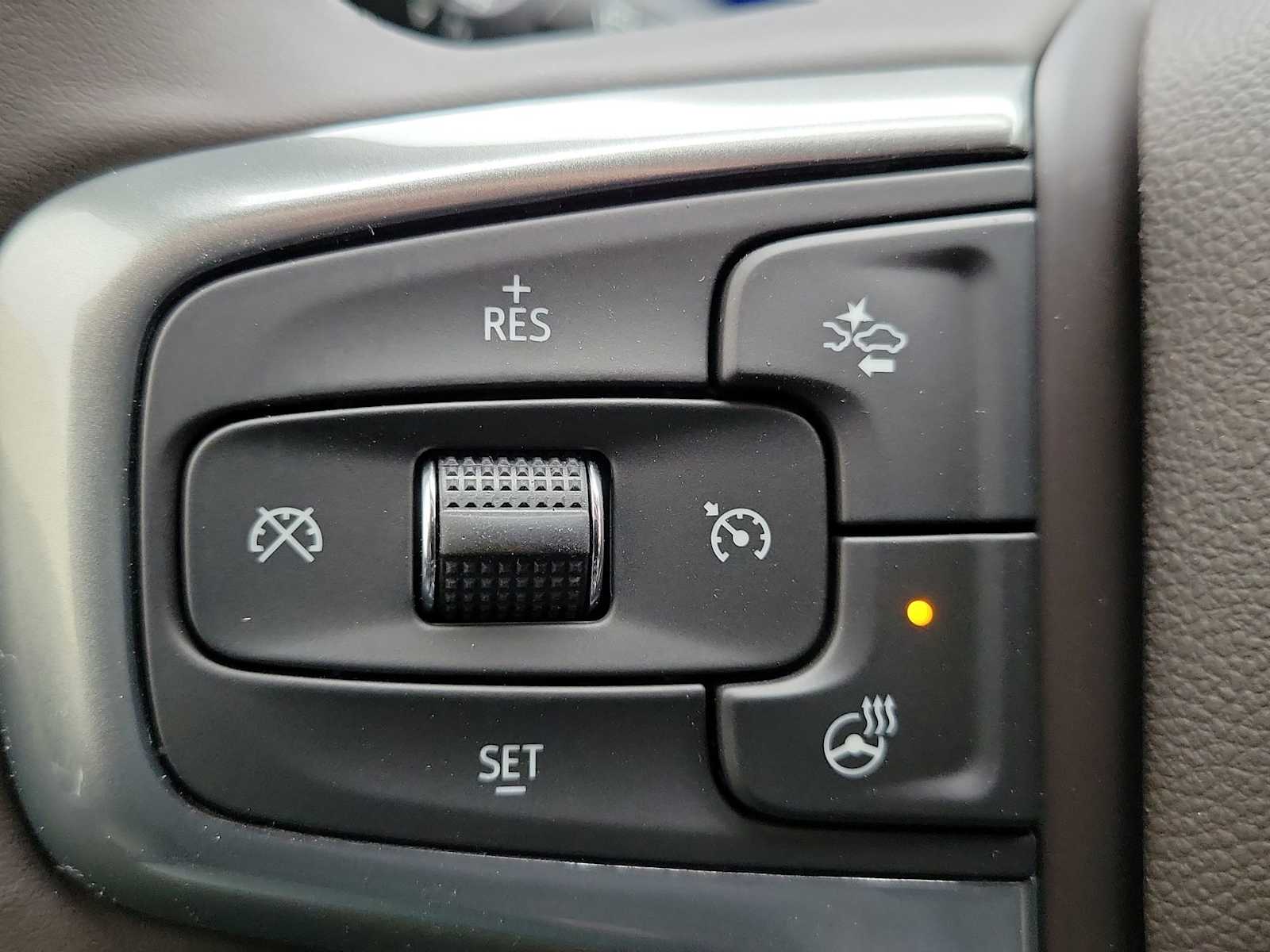 Thumbnail: 2026 Chevrolet Silverado 1500 - 27