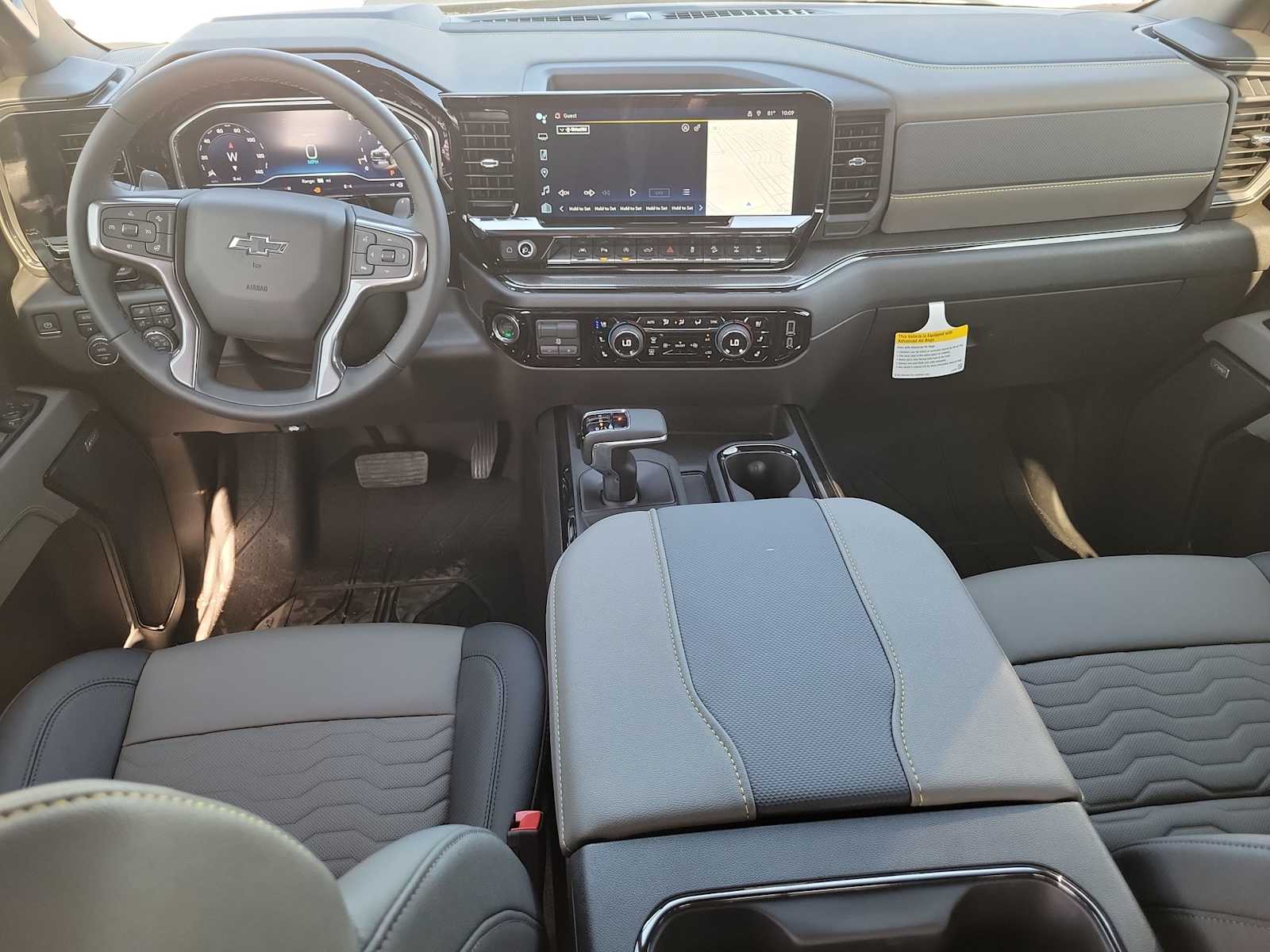 Thumbnail: 2025 Chevrolet Silverado 1500 - 18