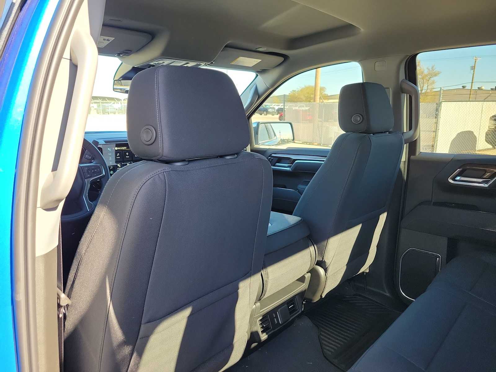 Thumbnail: 2026 Chevrolet Silverado 1500 - 20