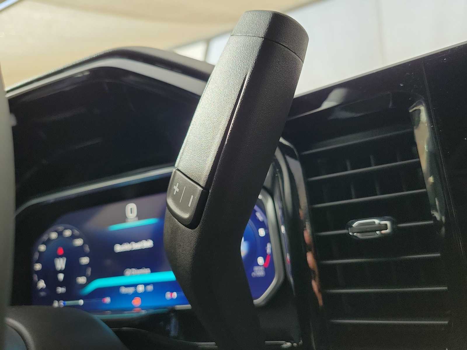 Thumbnail: 2026 Chevrolet Silverado 1500 - 25