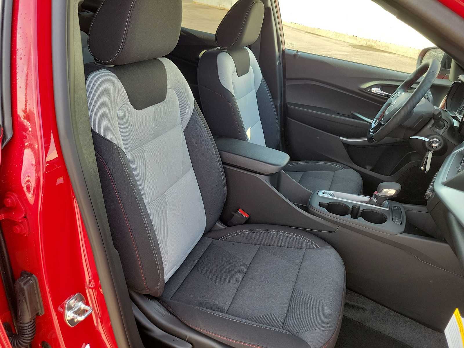 Thumbnail: 2026 Chevrolet Trax - 18