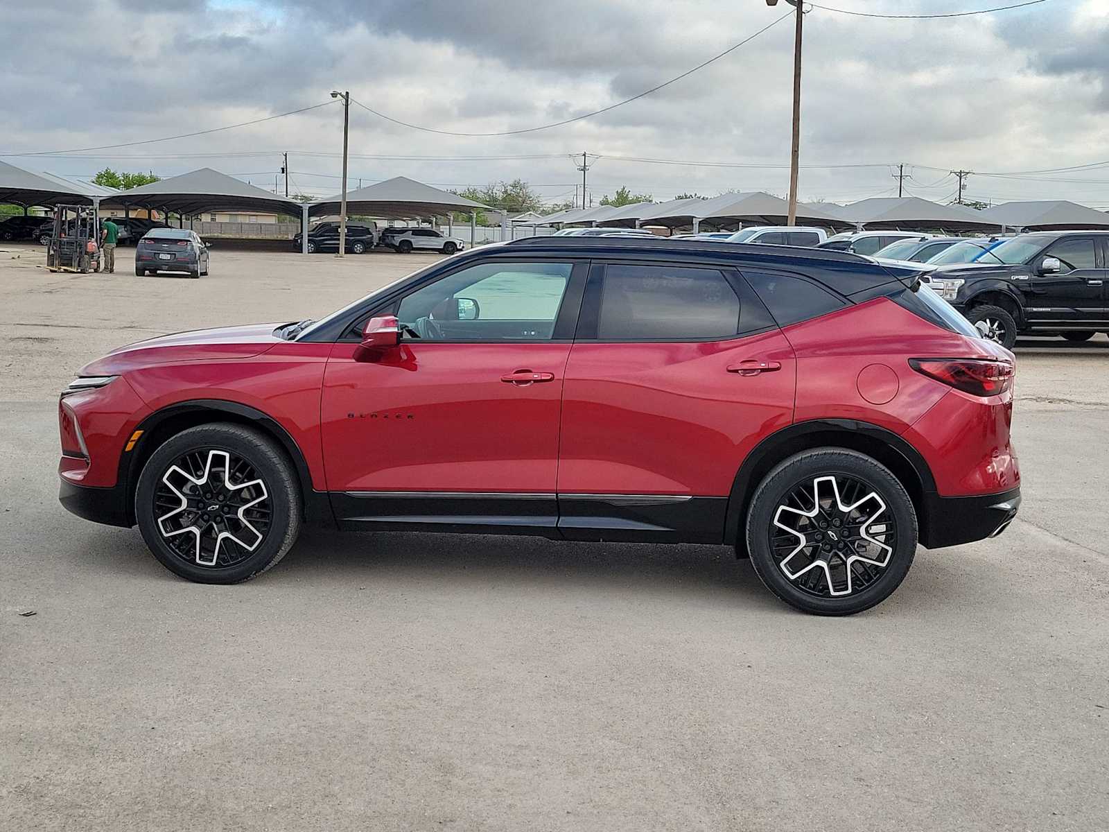 Thumbnail: 2023 Chevrolet Blazer - 5