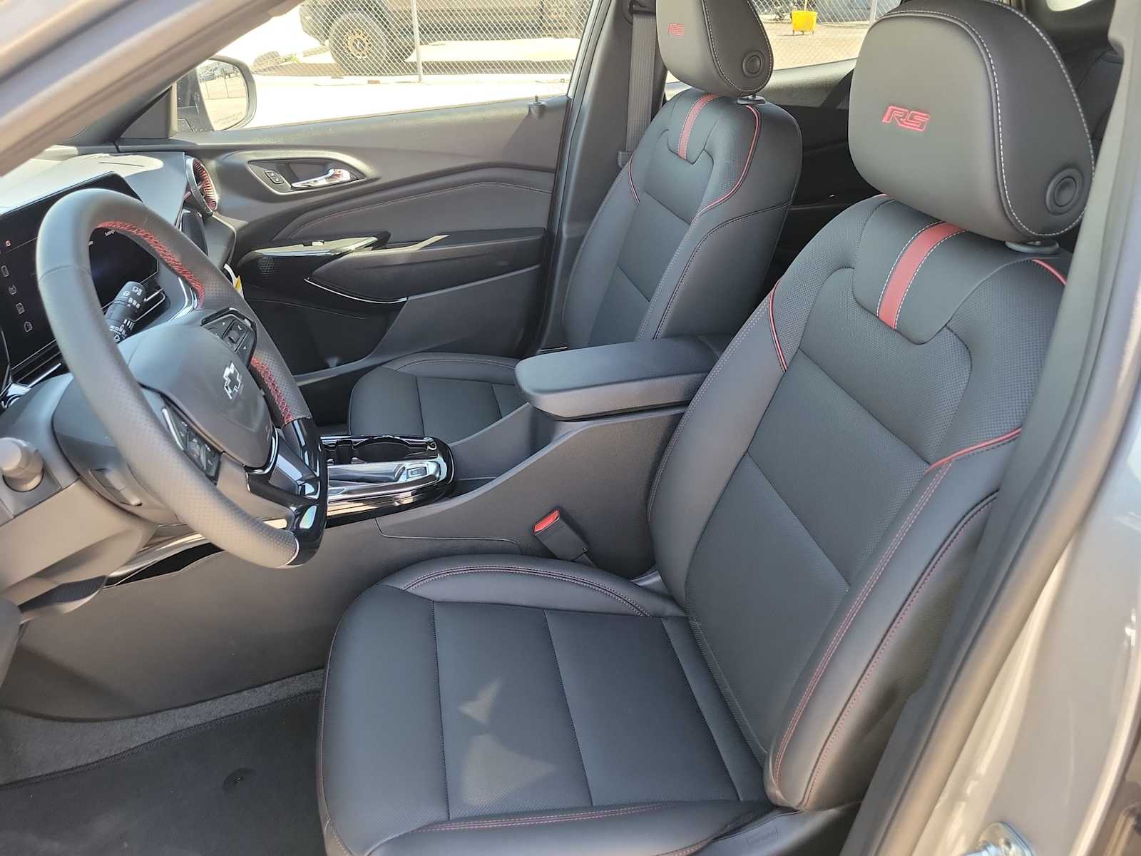 Thumbnail: 2026 Chevrolet Trax - 15