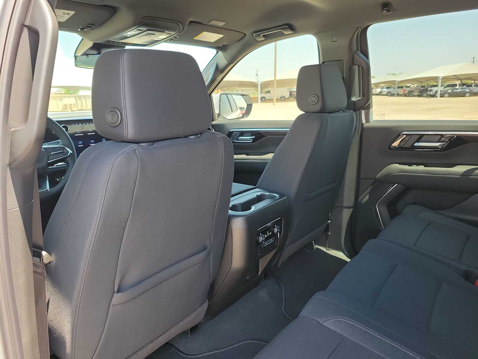 Thumbnail: 2026 Chevrolet Suburban - 16